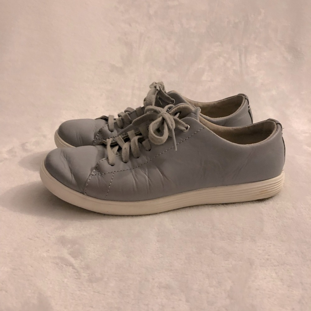 Cole Haan light grey leather sneakers - Picture 3 of 3